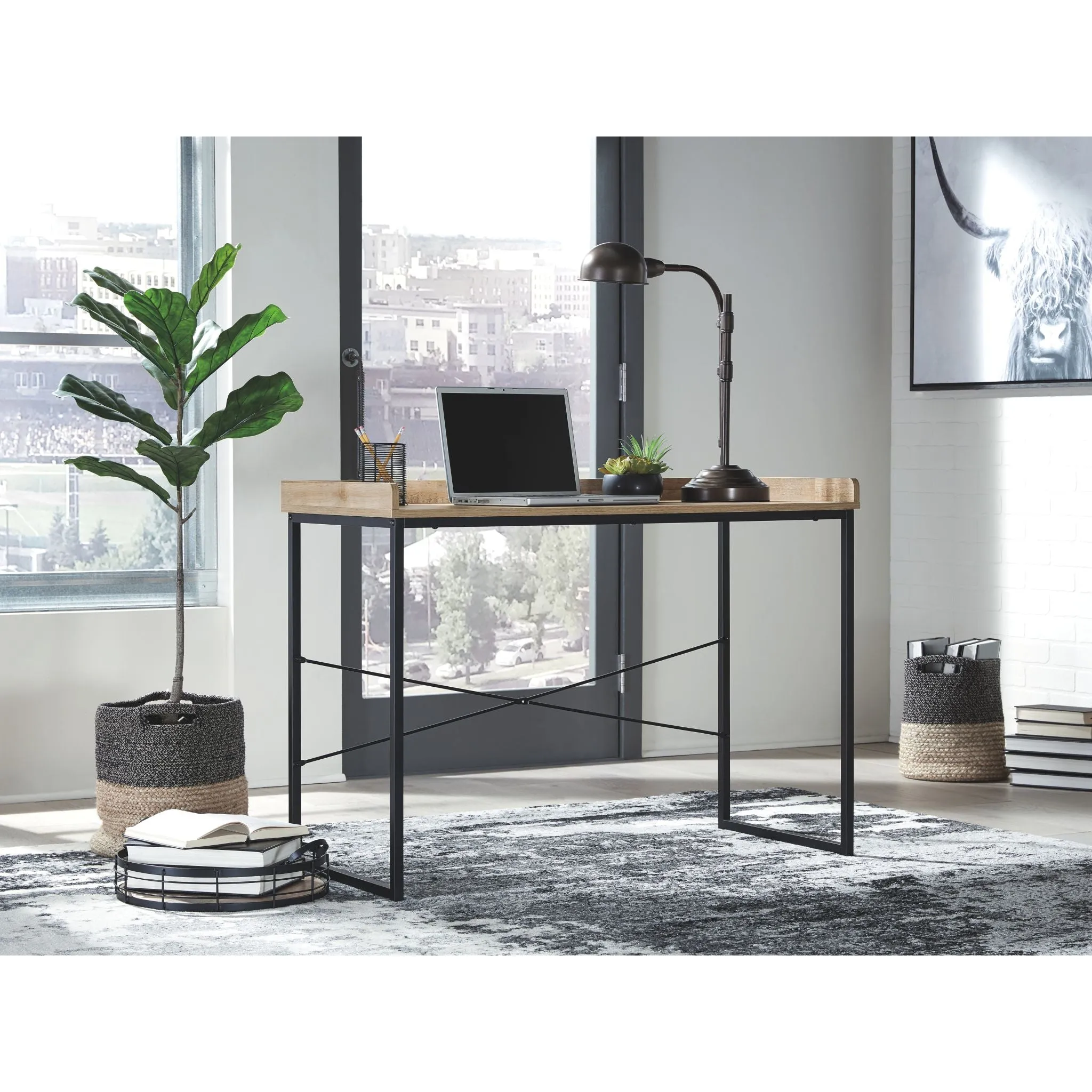 Gerdanet Desk