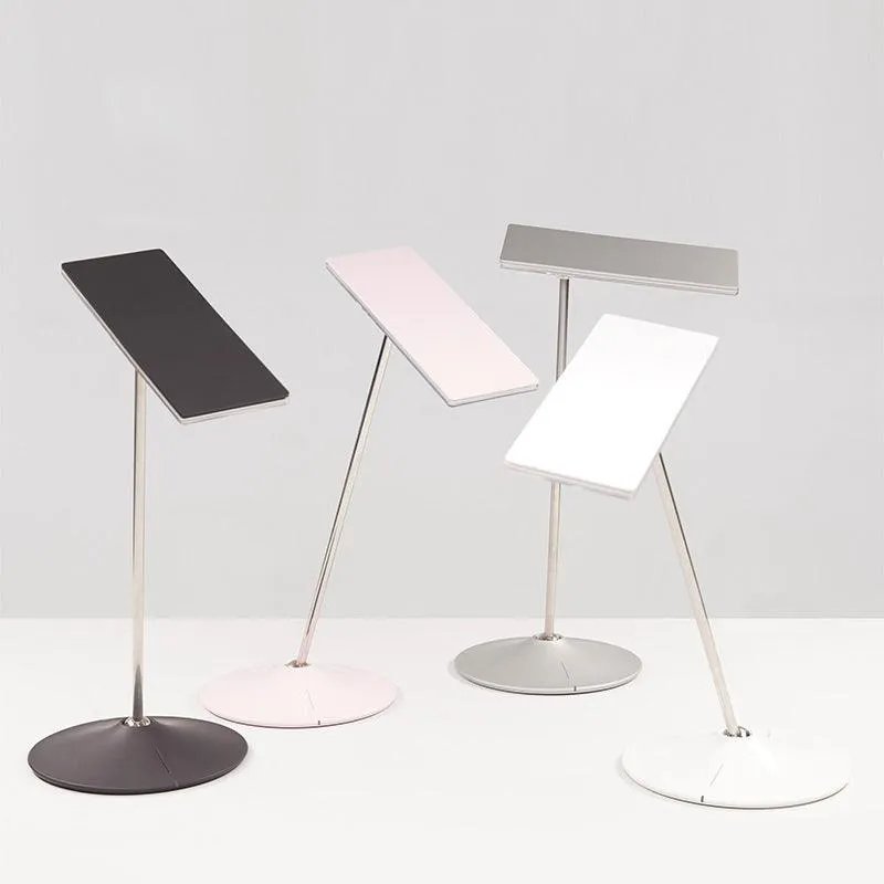 Humanscale Horizon 2.0 Desk Lamp