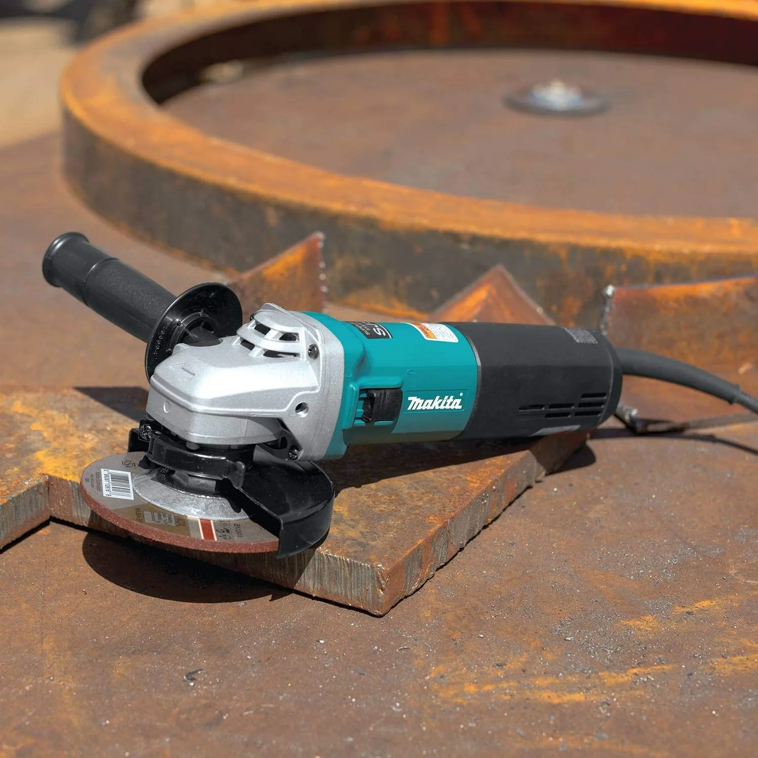 Makita Angle Grinder 5"