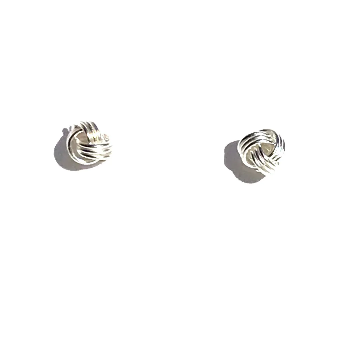 SMALL KNOT STUD