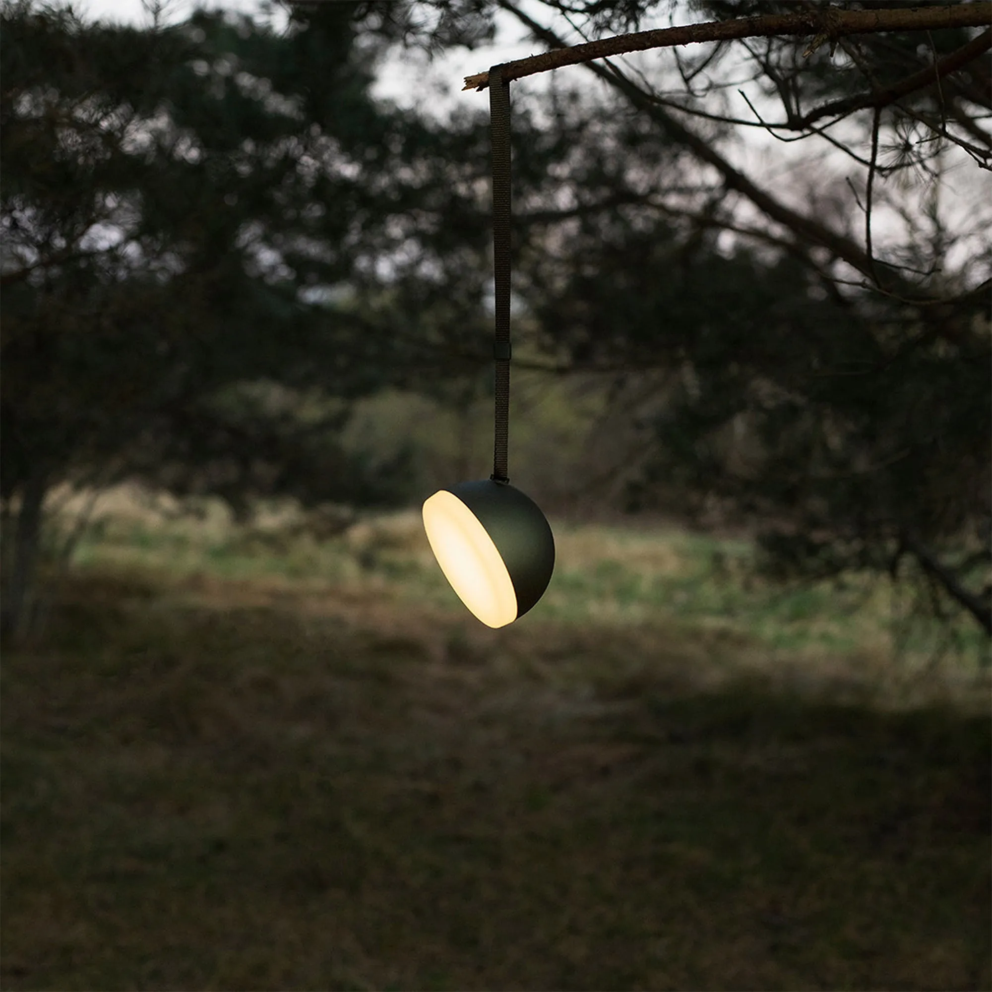 Sphere Adventure Portable Lamp