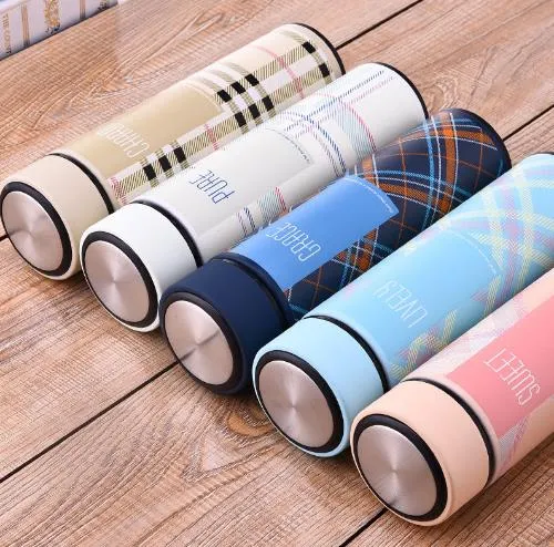 Stylish And Charming Printed Temperature Water-Bottle.(500ML)