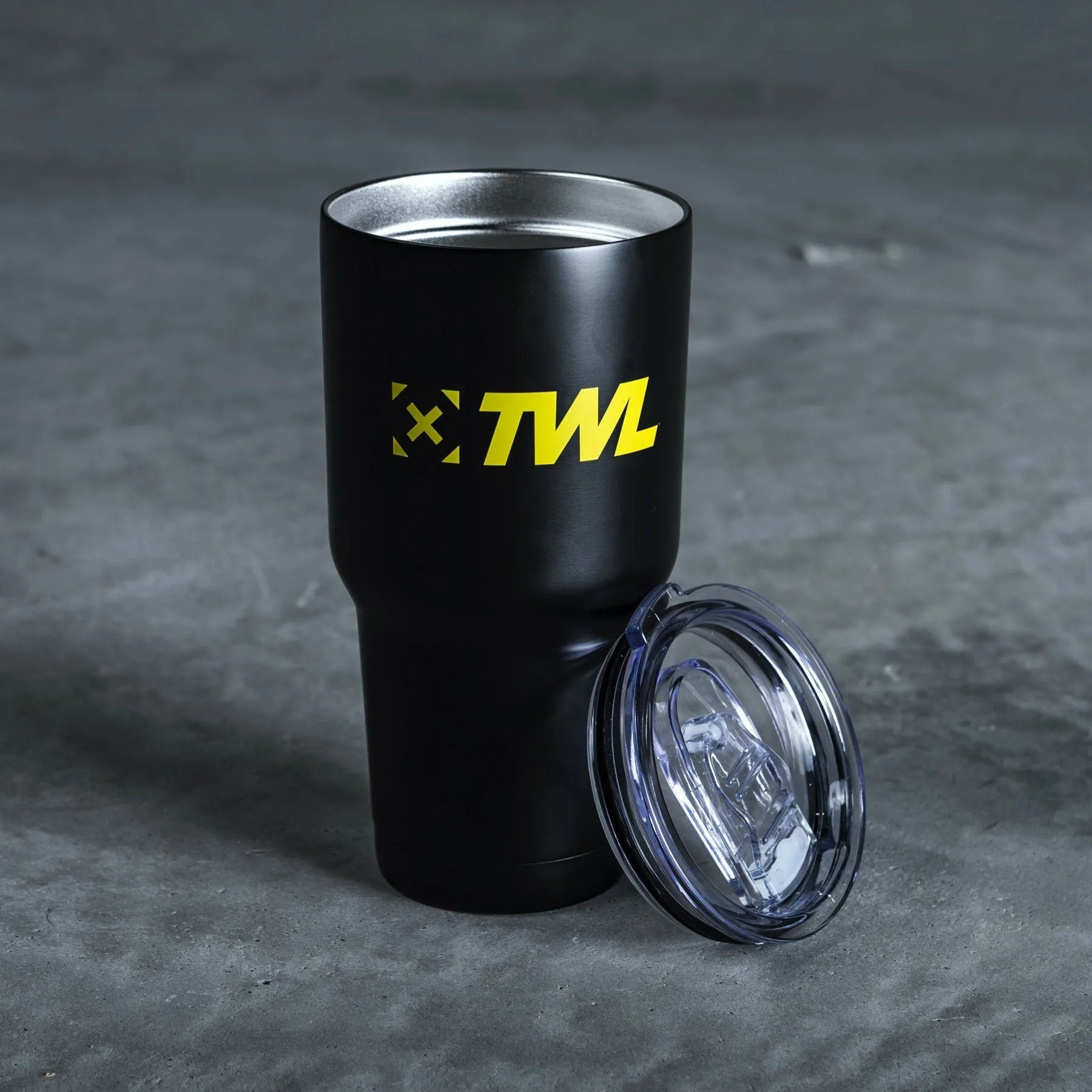 TWL - TRAVEL MUG - 30oz. (890mL) - BLACK