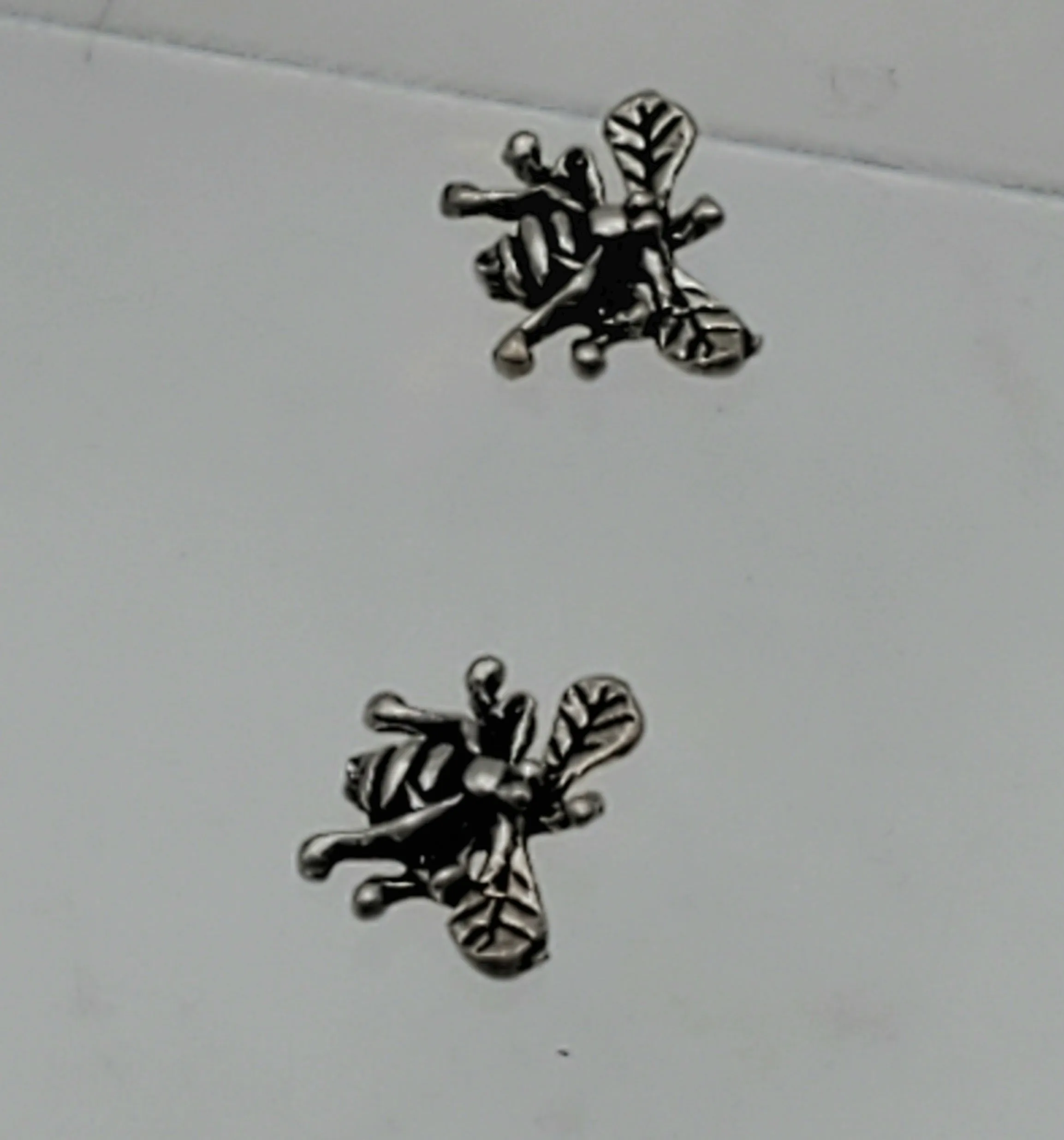 Vintage Buzzing Bees Stud Earrings - BROKEN POSTS